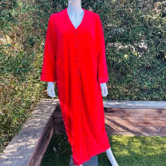 Diamond Tea Red Button Down Robe/ Dressing Gown